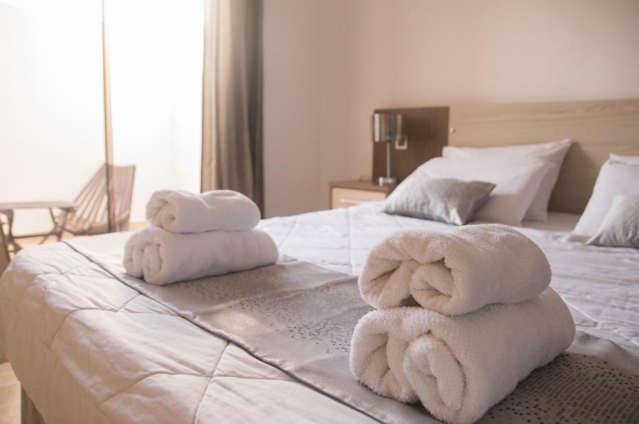 La Riviera Lejlighedshotel Fernando de la Mora Eksteriør billede